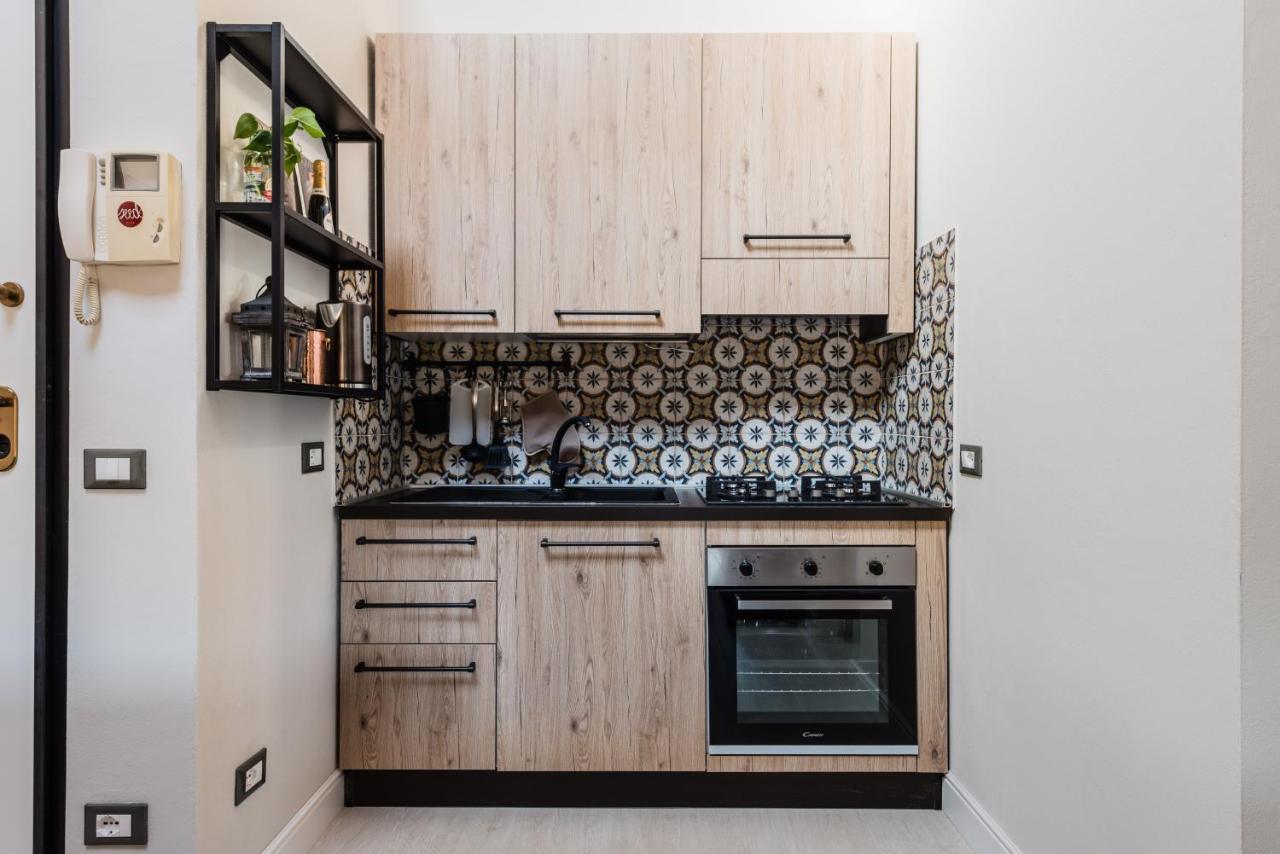 Gli Specchi Apartment Lucca Bagian luar foto